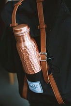 Load image into Gallery viewer, Kosdeg Hammered Copper Water Bottle 1 Liter / 34 Oz Extra Large