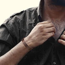 Load image into Gallery viewer, MagEnergy Copper Bracelet for Men Ultra Strength Magnetic Bracelet Pure Copper Bangle with Jewelry Gift Box (Copper)