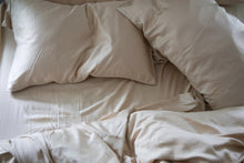 Load image into Gallery viewer, Anti- Aging Copper Infused Pillowcase